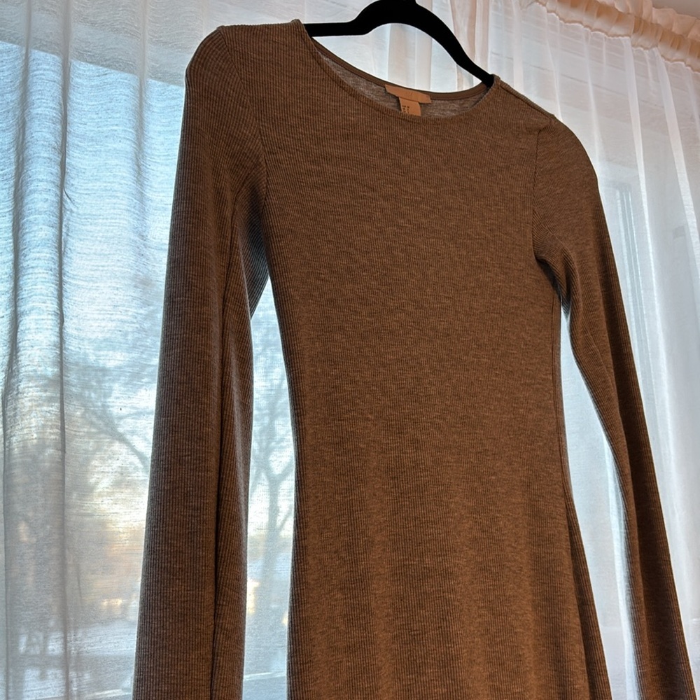 H&M gray ribbed dress